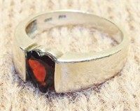 Sterling Silver Heart Shaped Garnet Ring Size 6.25