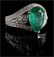Emerald & Diamonds Platinum Ring