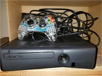Xbox 360 Gaming System with Control