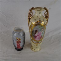 2 Ceramic Vases Victoria Austria