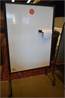 5' MAGNETIC DRY ERASE BOARD ON WHEELS