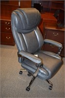 REALSPACE  GRAY LEATHER BIG & TALL EXEC. CHAIR