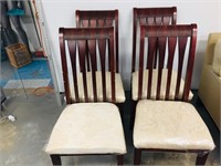 set of 4 d/room chairs modern