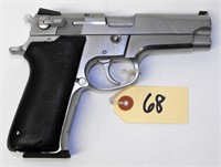 (R) Smith & Wesson 5906 9 Para Pistol