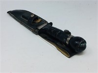 commando style knife with compass