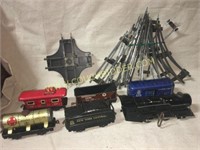 Antique 1940's Marx windup metal train set