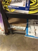 1 LOT COMMAND HANGING STRIPS