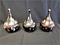 Three "Kisses" Ceramic Bowls