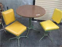 3 PC MID CENTURY TABLE SET