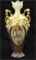 Prov Saxe 12" three hdld vase w/Lady with shell