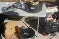 Stock pots and cookware