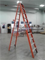 Keller KPro 10 ft. fiberglass step ladder