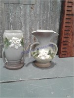 Roseville "Gardinia" pottery vases, pair