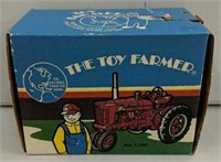 Farmall Super M-TA Diesel Toy Farmer 1991