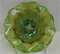 M'burg Grape Wreath 7" ruffled bowl - green