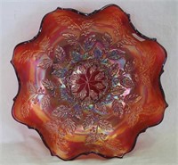 Holly ruffled bowl - red