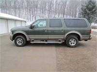 2005 Ford Excursion 4x4 Full-Size SUV