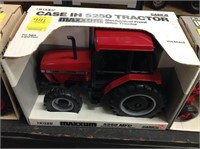 Case IH 5250 Tractor 1/16 Scale