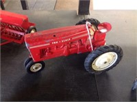 Tru Scale NF Tractor