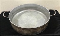 Large Cooking Pot w/ Handles
