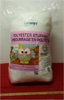 Polyester Stuffing Large 64 oz bag