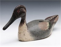 AN EARLY 20TH C PINTAIL DRAKE CARVED WOOD DECOY