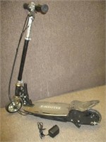 ELECTRIC E-SCOOTER