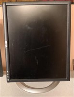 Dell 19 Inch Rotatable Widescreen Monitor