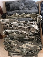 Men’s size 40 camouflage shorts