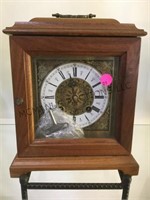 GERMAN MANTLE CLOCK 2 JEWELS W/KEY