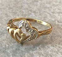 10K Yellow Gold Hearts Ring