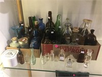 Lot of vintage and antique bottles Local pickup