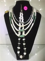 Lot of stone and pearl necklaces