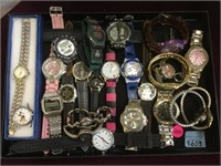 Tray lot of watches incl. Lorus Mickey Mouse