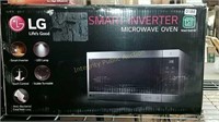 LG 2.0 cu.ft.Smart Inverter Microwave Oven $199