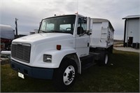 1999 Freightliner FL 70 Semi Truck