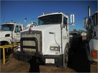 (unit 188) 1999 Kenworth T800 day cab twin screw