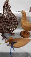 2 WOOD ROOSTERS + WOODEN DUCK