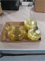 Fostoria 41 pc. yellow decagon plate and bowl set