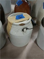 Small crock with lid