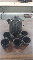 Enamelware coffee pot w/ 6 cups