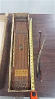 Vintage Ukelin instrument w/ box