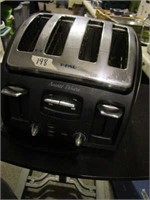 T-Fal Avante Deluxe 4 Slice Toaster - Really Nice