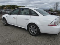 Used 2008 Ford Taurus 1FAHP25WX8G118606