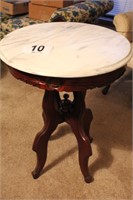 MARBLE TOP ACCENT TABLE 27 X 22