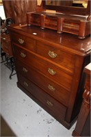 Antique cedar chest of 5 drawers 2 short over 2