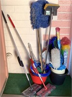 Mops, Brooms, Dusters, Sweepers