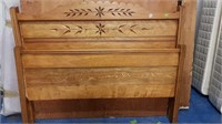 ANTIQUE DOUBLE BED FRAME