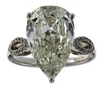 14kt Gold Pear Cut 5.22 ct Diamond Solitaire Ring