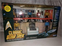 NIB Playmates Star Trek LE Collector Figure Set